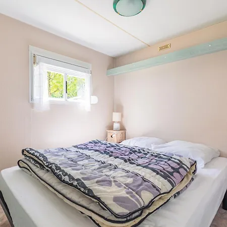 Mobilhome Ile D'oleron La Cotiniere 度假居 *